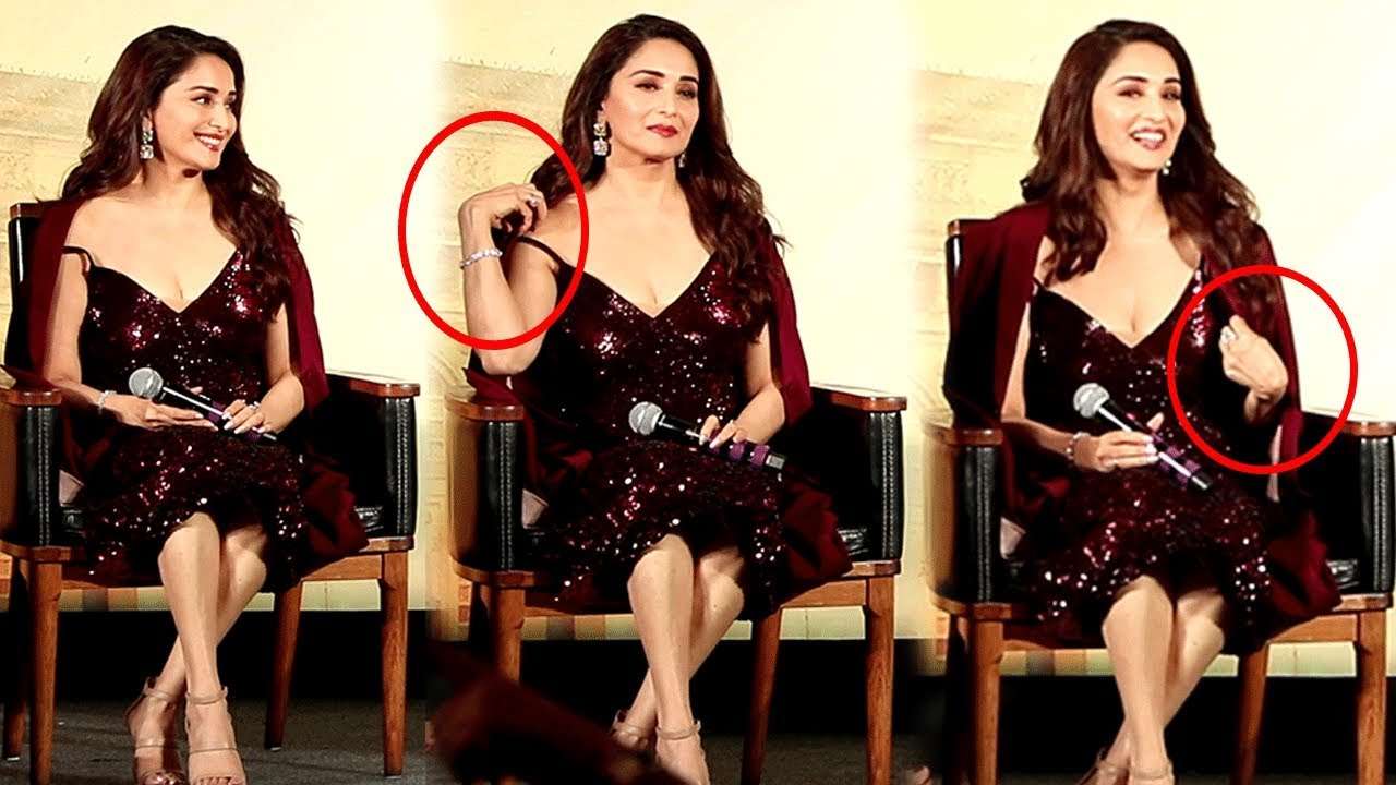 madhuri dixit oops moments