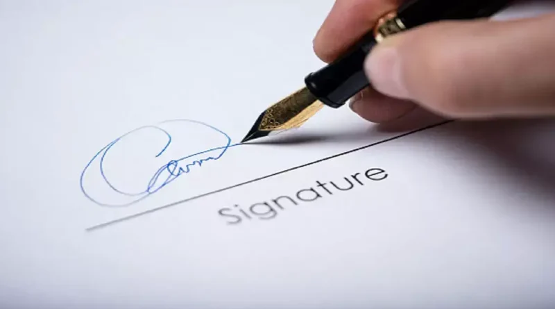 lucky signature